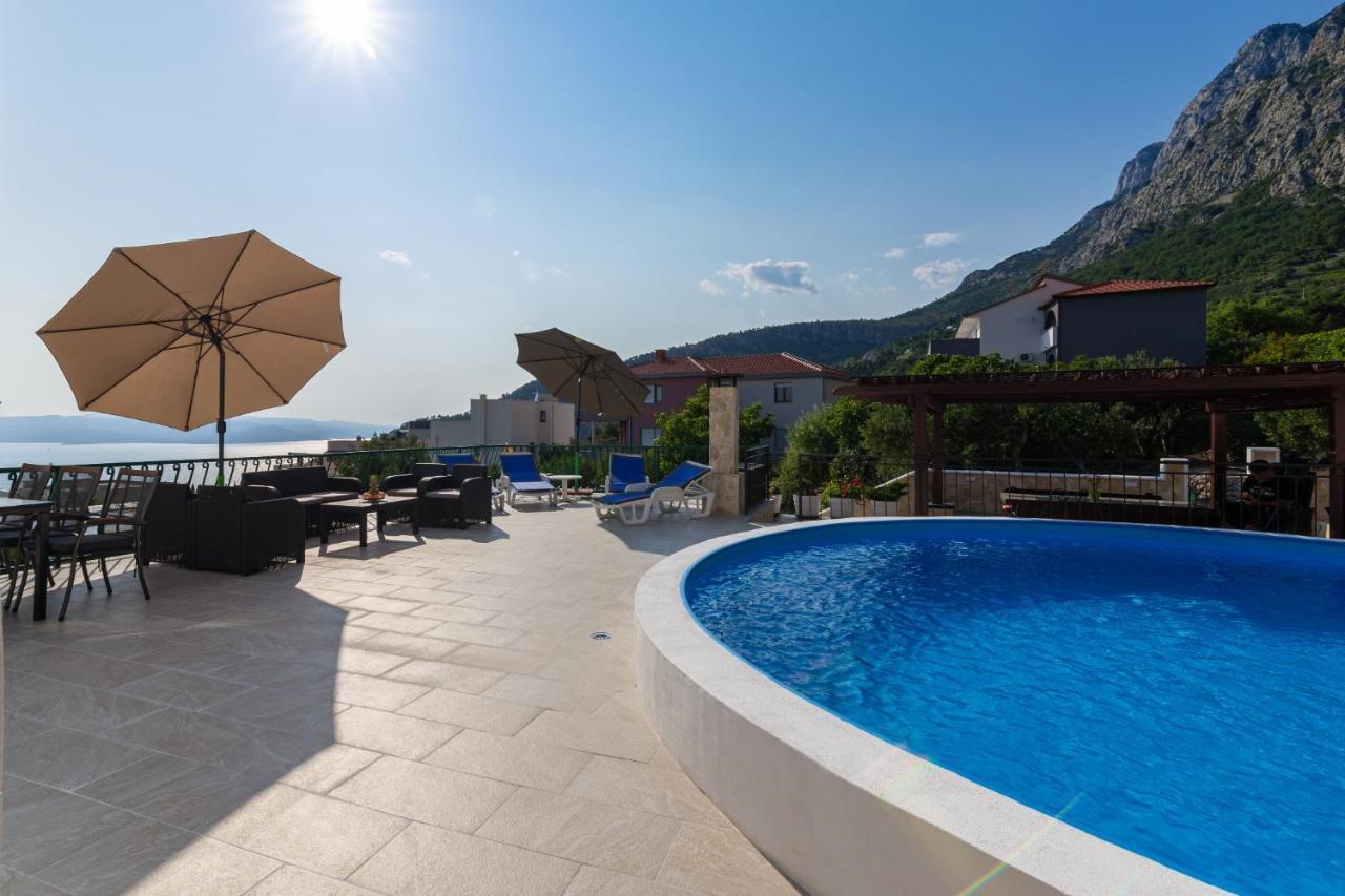 Navis Sea View Apartment With Pool Makarska Luaran gambar