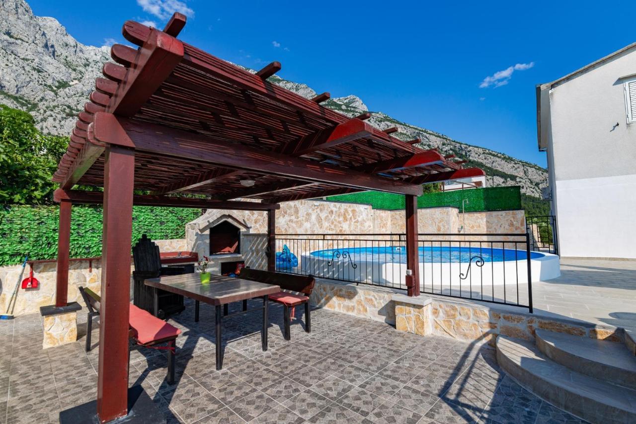 Navis Sea View Apartment With Pool Makarska Luaran gambar