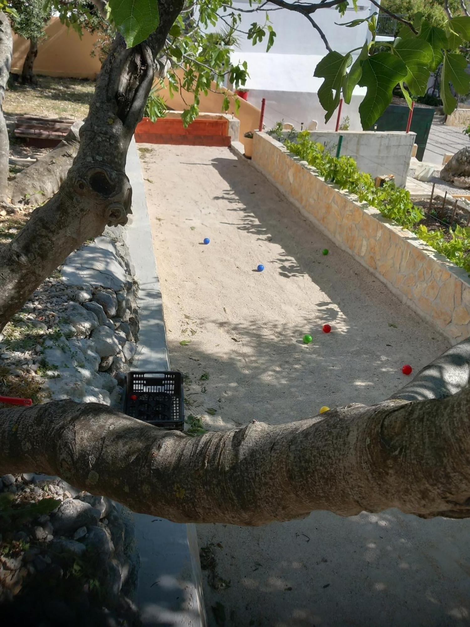 Navis Sea View Apartment With Pool Makarska Luaran gambar
